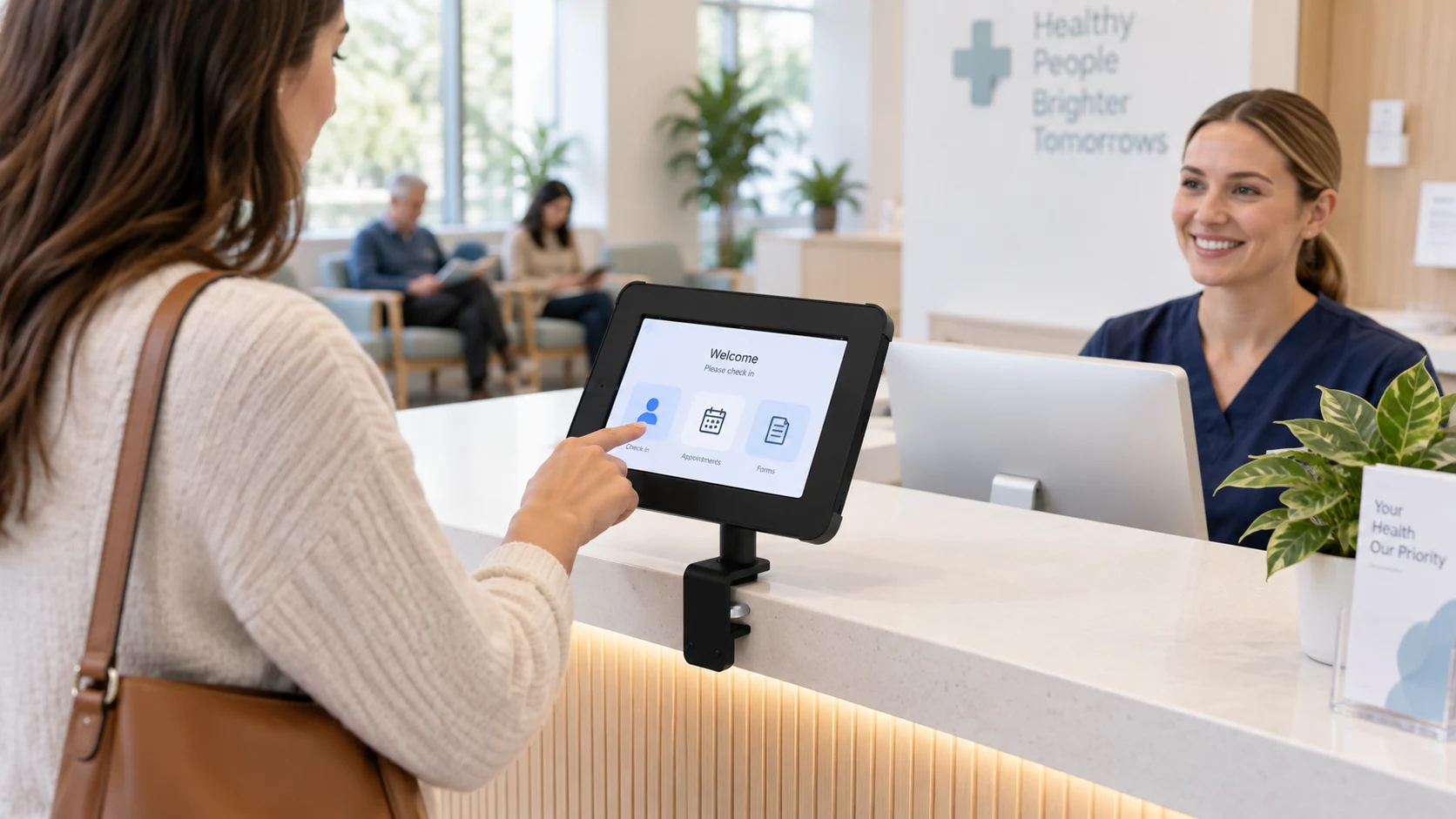 Braçadeira de Mesa Line Conference — Recepção e check-in em clínica